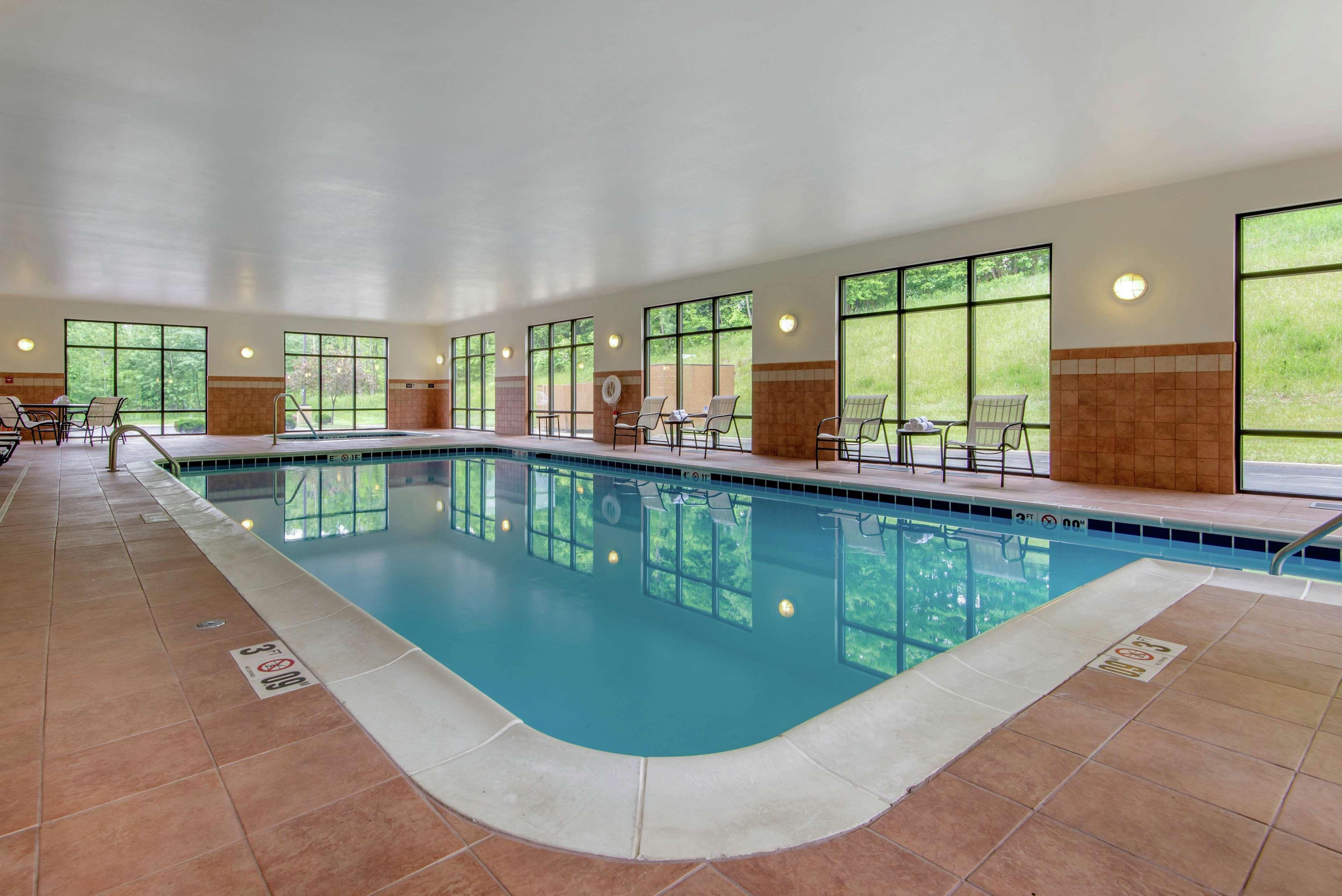 Hampton Inn Meadville Ngoại thất bức ảnh