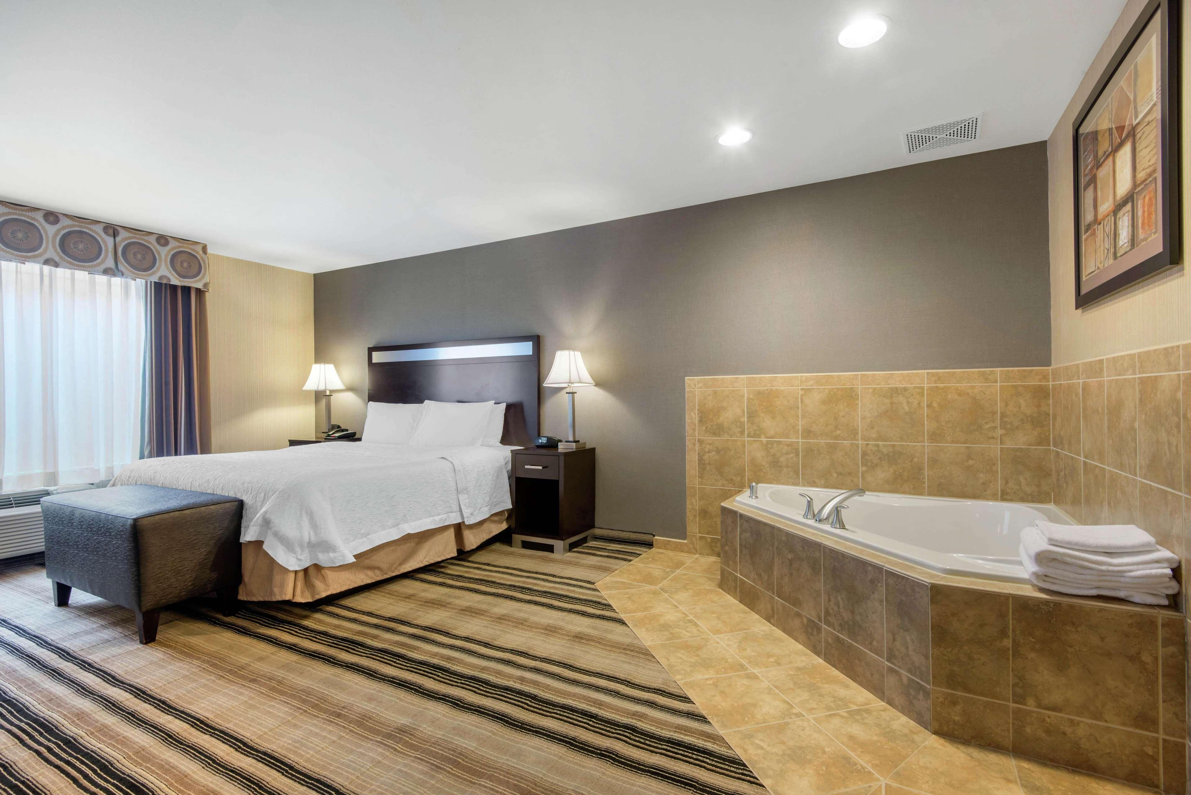 Hampton Inn Meadville Ngoại thất bức ảnh